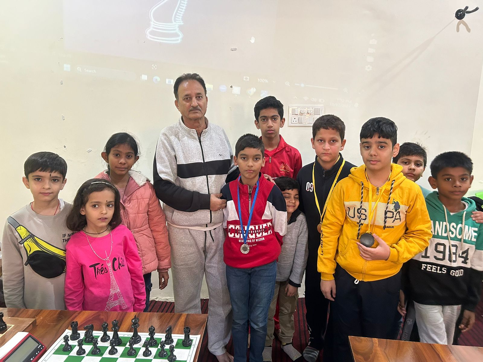 Offline group chess class at Creative Minds Chess Academy